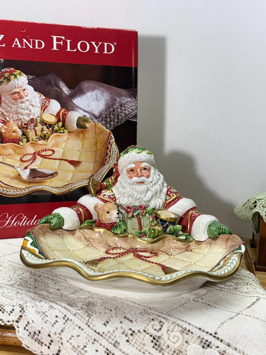 Fitz and Floyd Winter Holiday Santa Serving Bowl