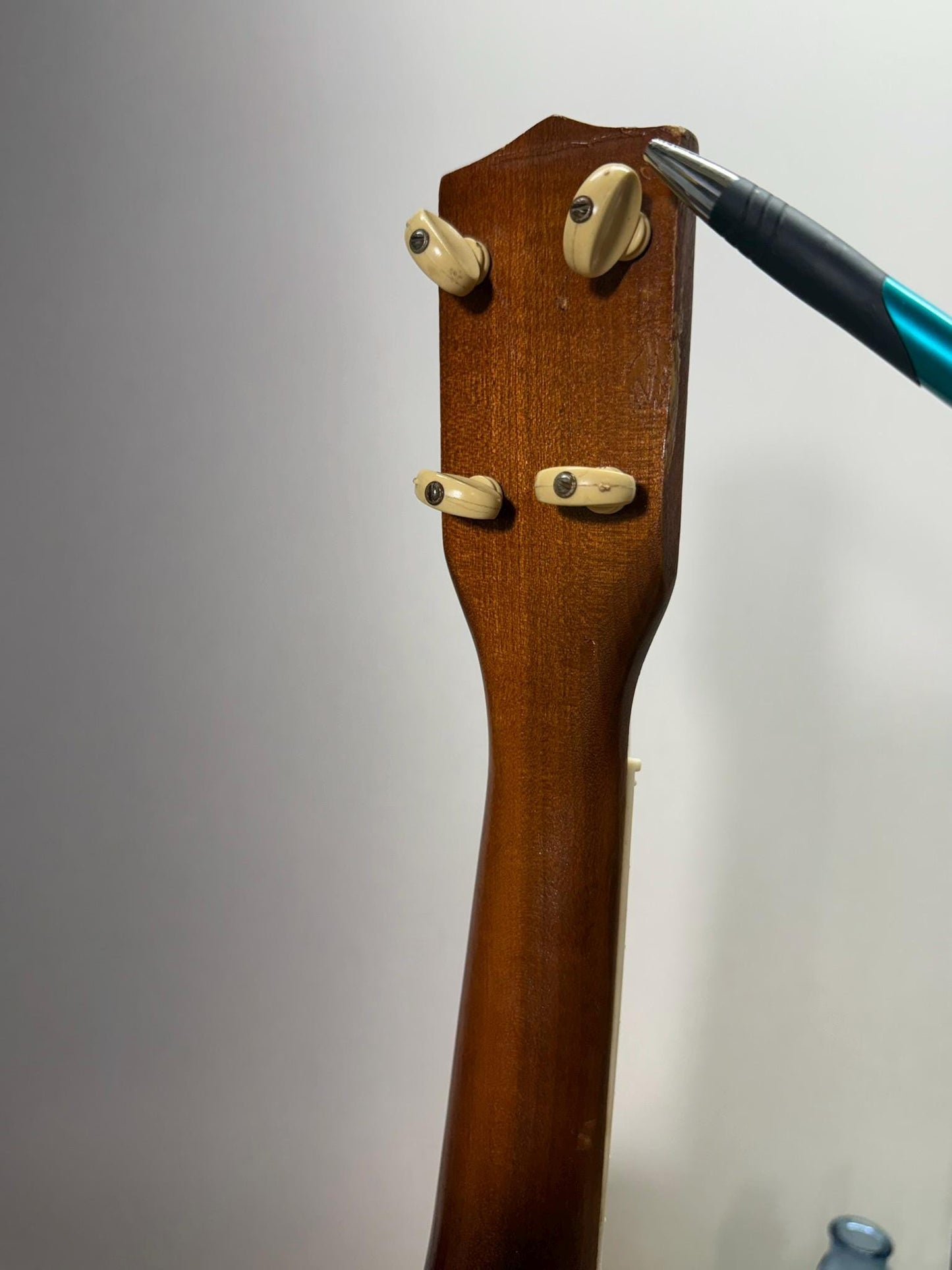 Ukulele- Vintage Kay Supreme