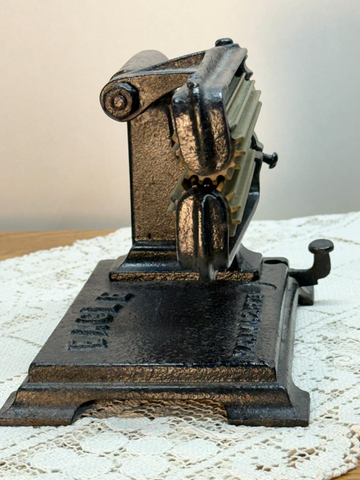 Antique American Machine Eagle Fluting Seamstress Machine