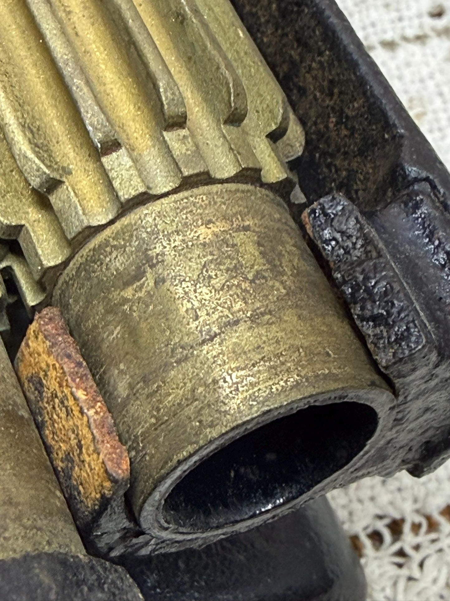 Antique American Machine Eagle Fluting Seamstress Machine