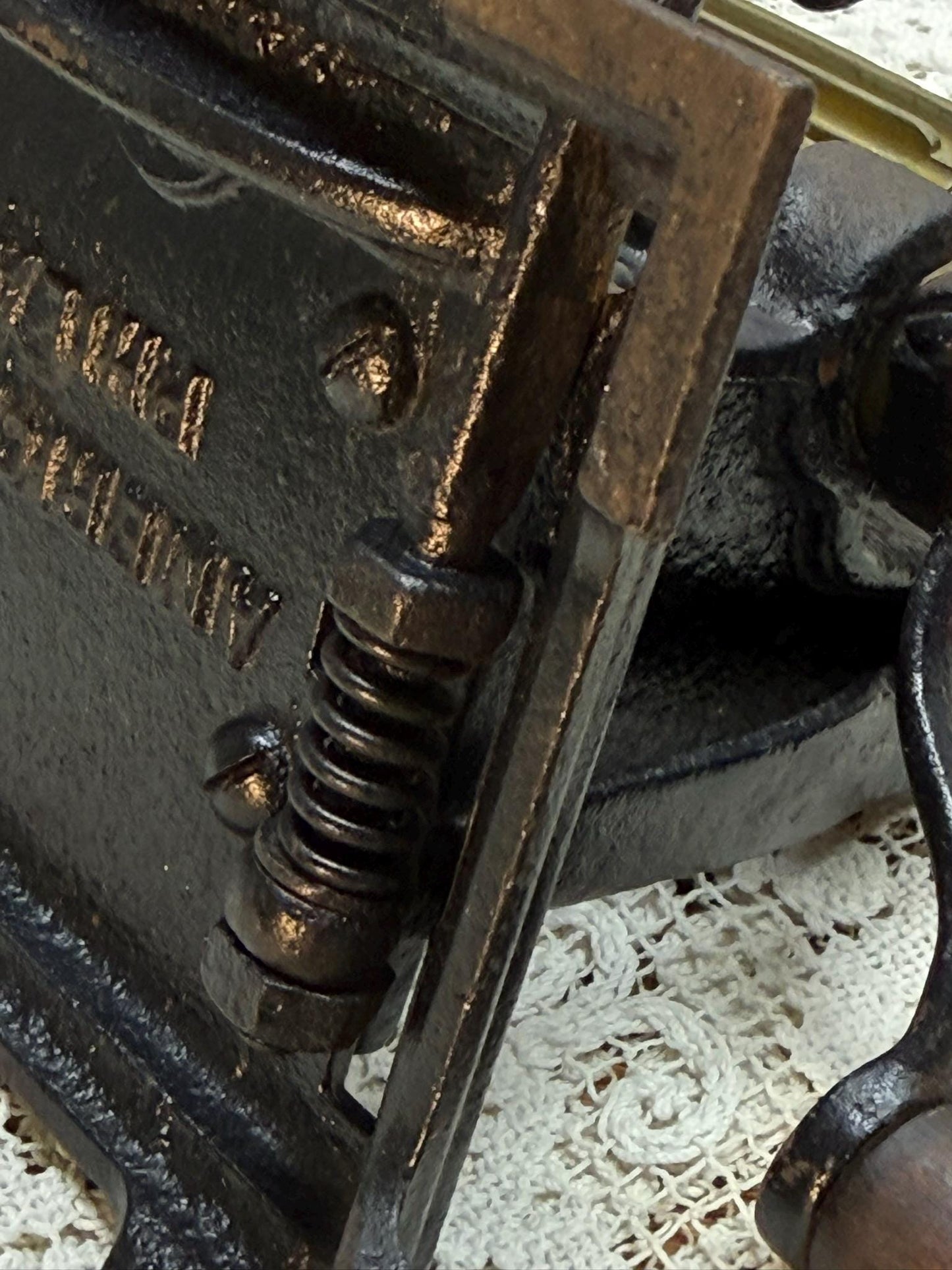 Antique American Machine Eagle Fluting Seamstress Machine