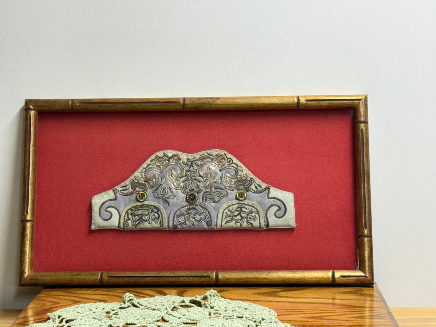 Antique Framed Chinese Embroidered Collar from the Late Qing Dynasty
