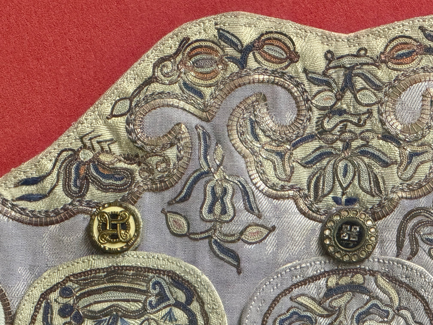 Antique Framed Chinese Embroidered Collar from the Late Qing Dynasty